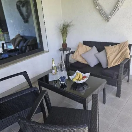 Сasa de vacaciones Haus Petzenblick By Interhome *